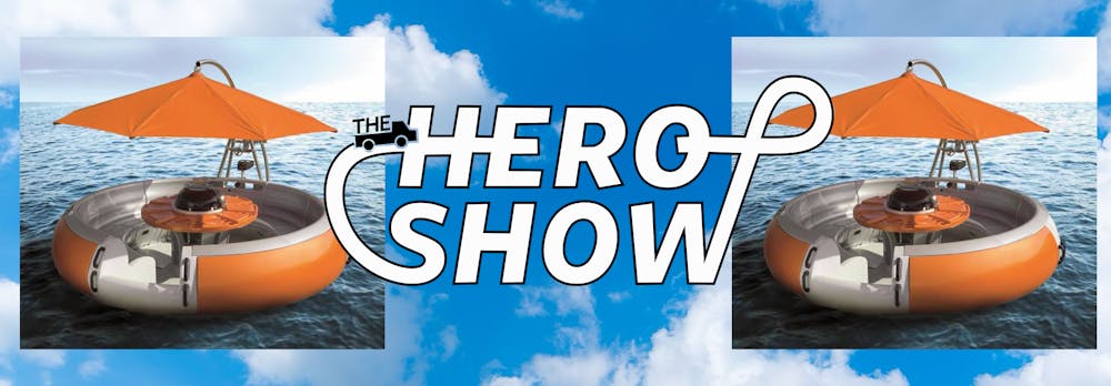 The HERO SHOW - BBQ Boat